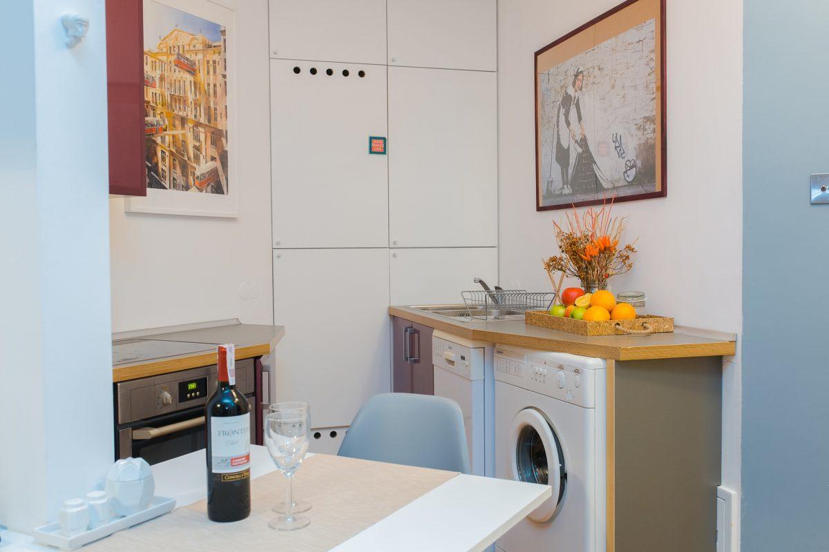 Apartament Plac Zbawiciela Apartment *