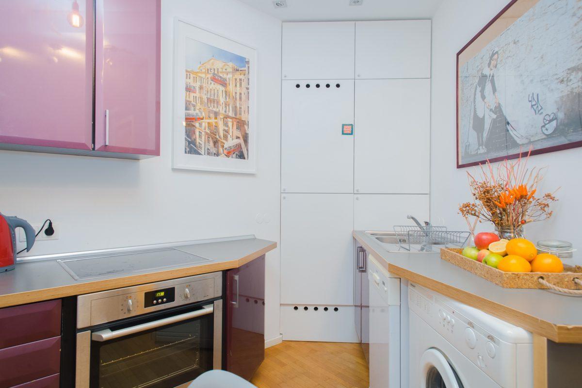 Apartament Plac Zbawiciela Apartment *